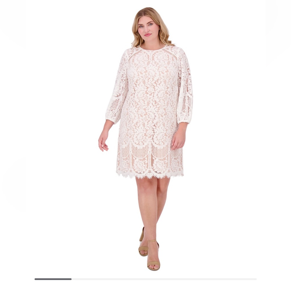 Vince Camuto Elegant Lace Dress in Cream